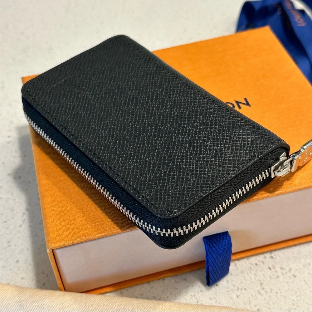 Louis Vuitton Zippy Coin Purse pouch Vertical Taiga Leather M30511 Box, dustbag - Picture 12 of 16